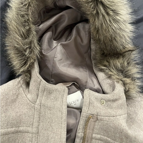 Jcrew Winter Parka Coat With Fur Hood Size 2 - Gently Worn - Picture 3 of 16